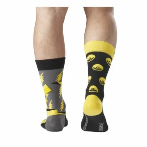 CAPSLAB Paire De Chaussettes De Ville Pokémon Pikatchu vente luxe pas cher 11